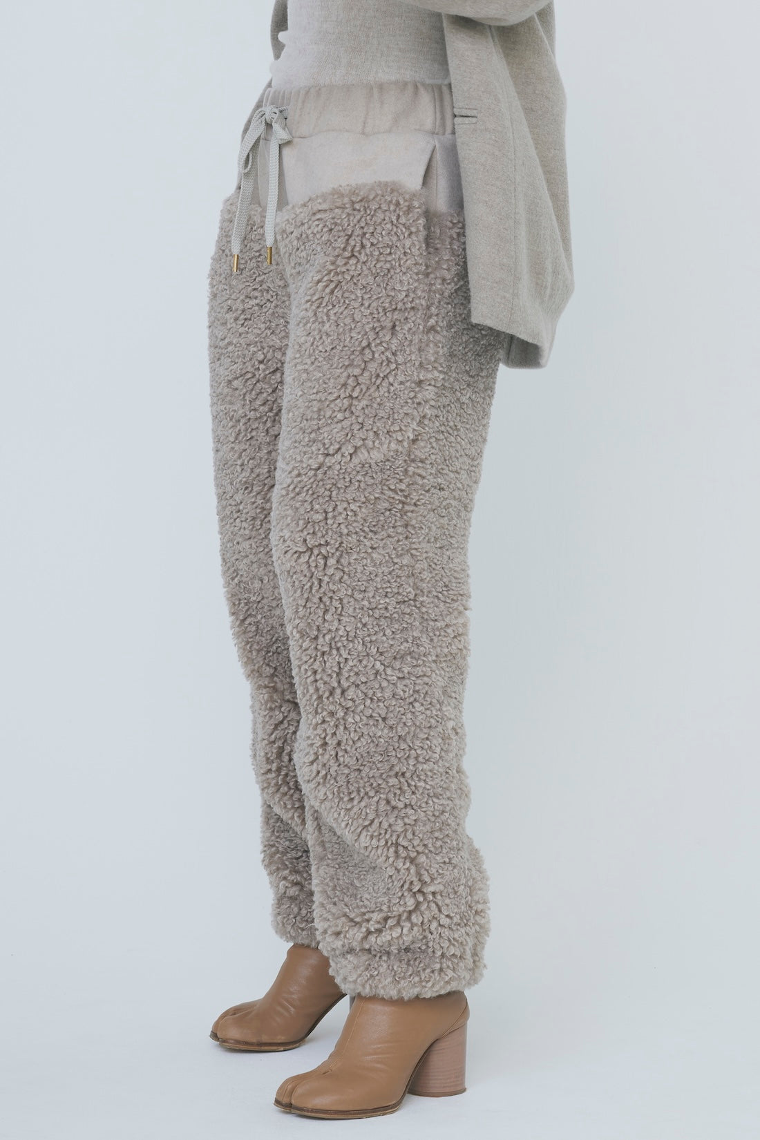 FLUFF PANTS
