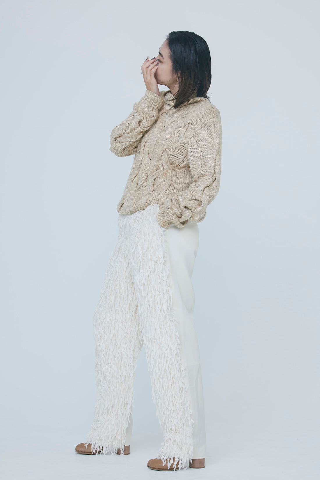 FEATHER PANTS