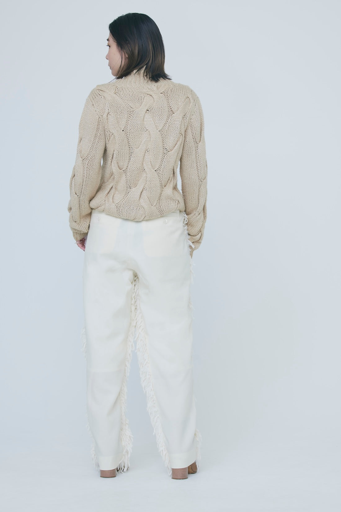 FEATHER PANTS