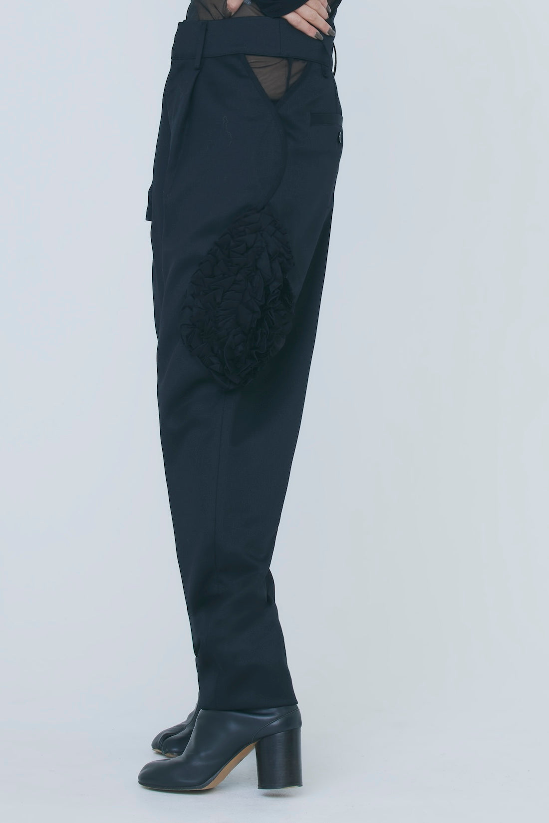NUT PANTS